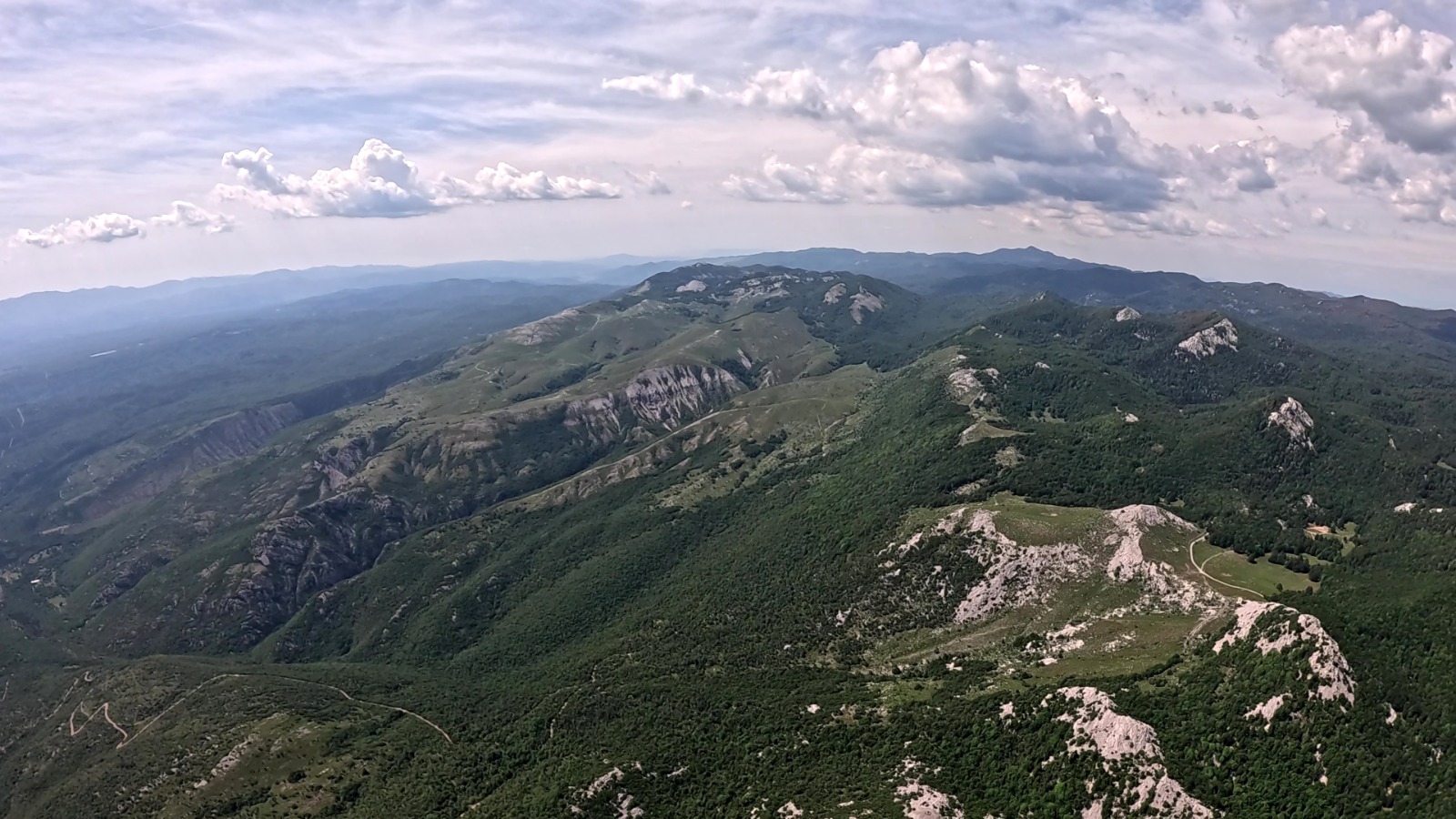 Pogled iz zraka na Gorski Kotar